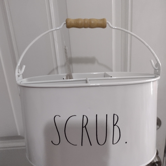 🤍 RAE DUNN "CLEAN" FARMHOUSE STYLE METAL CLEANING CADDY WITH WOOD HANDLE bundle - Picture 5 of 8